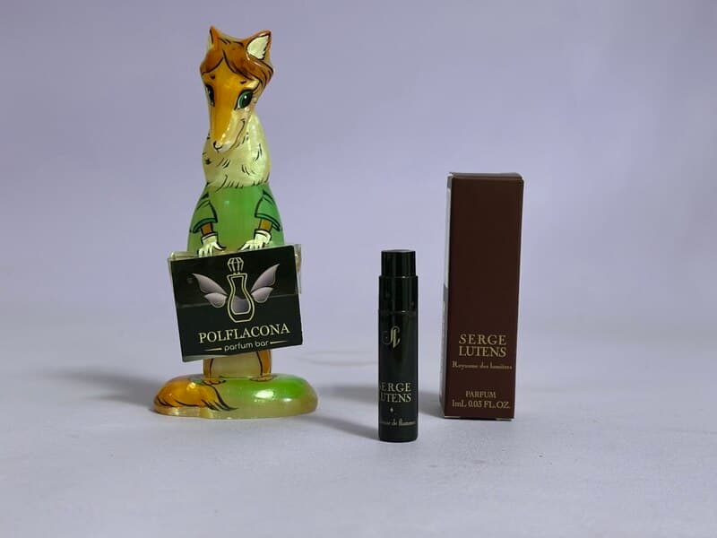 Serge Lutens Bois Roi d’Agalloche mini 1 ml